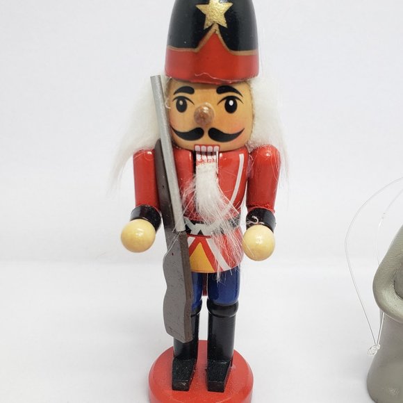 5 Pack of Assorted Ornaments - Picture 7 of 7